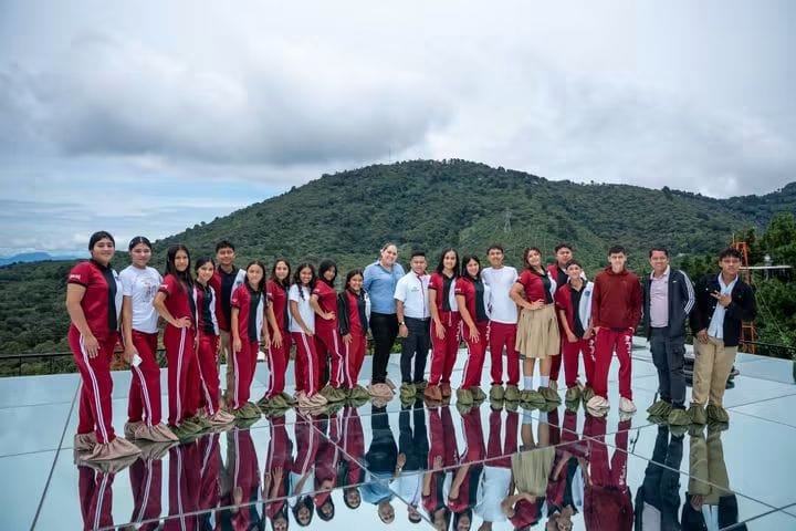 Alumnos de Ahuachapán adquieren nuevas experiencias