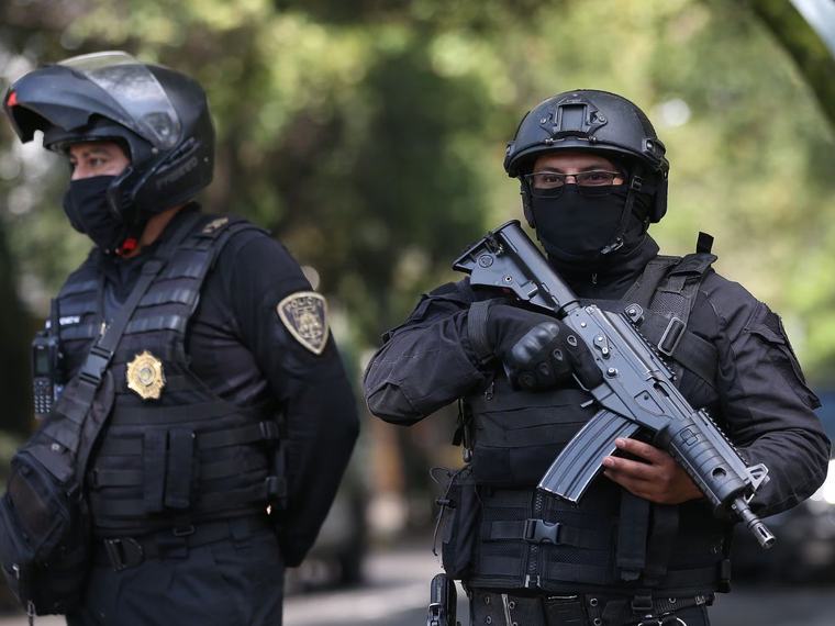 Incautan casi 17 toneladas de metanfetamina en México