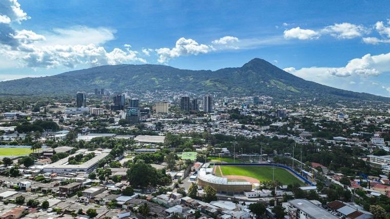 Temperaturas de hasta 40° Celsius y lluvias para este sábado en El Salvador