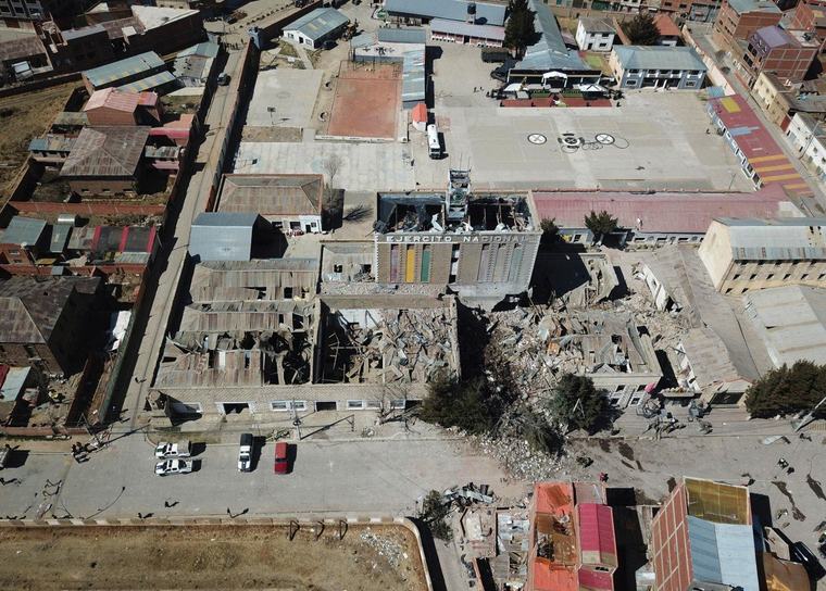Aumentan a seis los muertos por explosiones en unidad militar en Bolivia